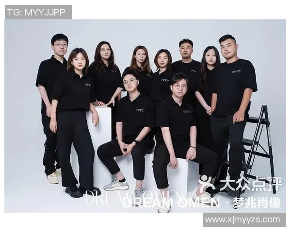 电竞新闻全明星赛中RNG团队协作表现分析与点评展现团队默契与配合能力